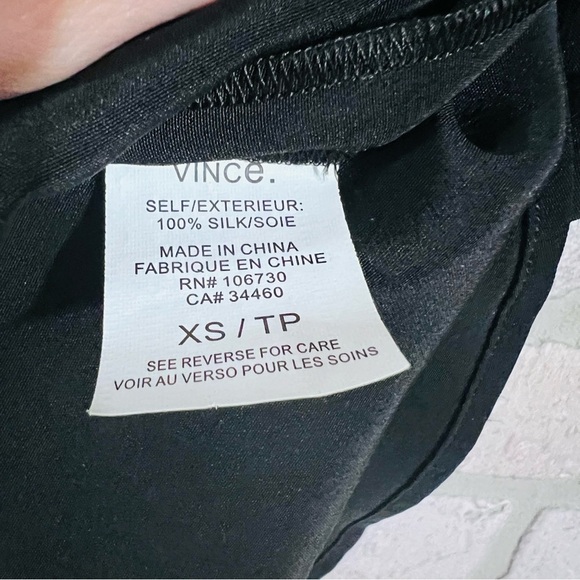 Vince Silk Oversized Black Button Front Long Sleeve Tunic Blouse Size XS - Picture 6 of 7